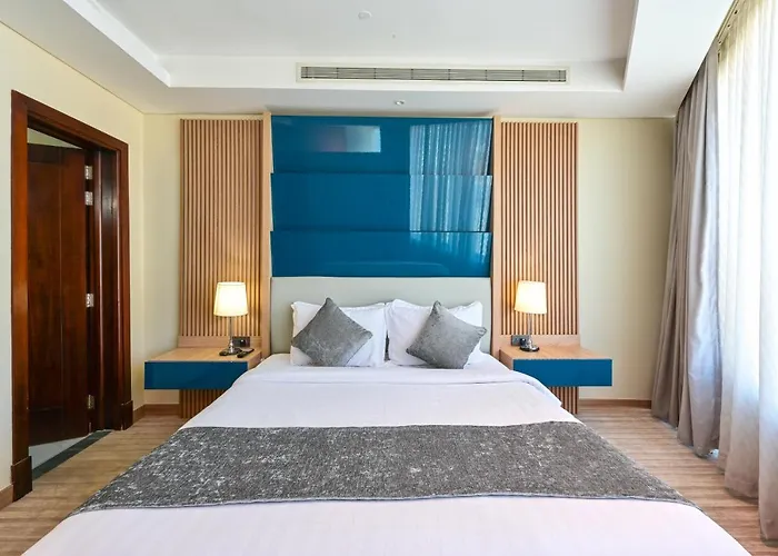 Al Mansour Suites Hotel